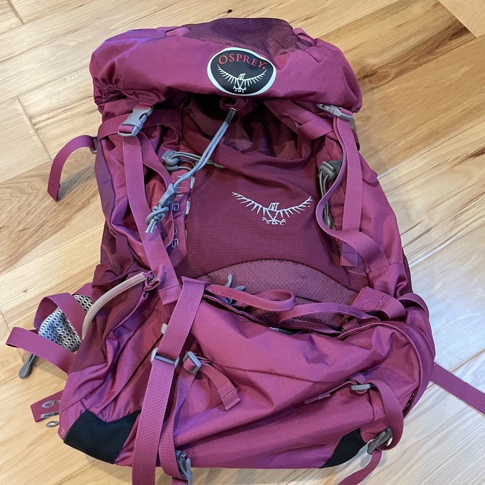 Osprey Kyte 36 Hiking Backpack Red